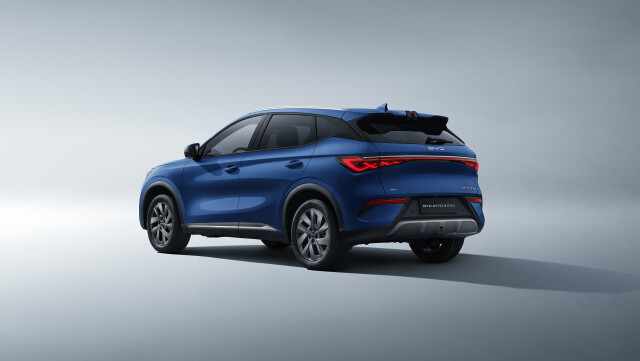 07、ATTO3_LHD_Exterior_Right Rear 45°_download_JPG 4096px.jpg